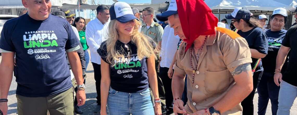 En Barranquilla, las personas privadas de libertad se agregan a la limpieza en 17: la oficina de Barranquilla de alcalde, distrito especial, industrial y puerto