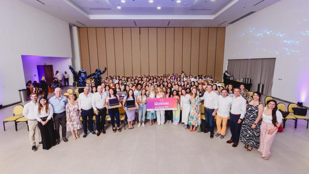 120 mujeres en Barranquilla y el Atlántico recibieron becas para capacitación en análisis de datos: la oficina de Barranquilla de Alcalde, Distrito Especial, Industrial y Puerto