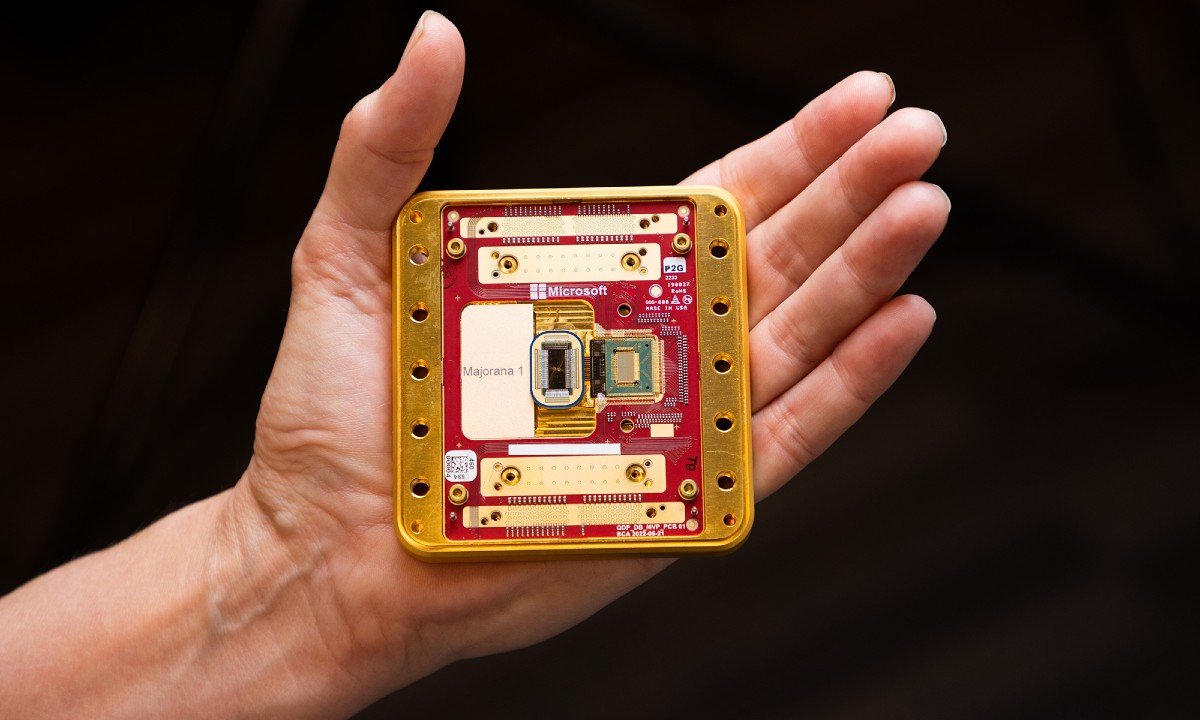 Microsoft lanza un chip cuántico que cambia el estado de la materia, pero ¿para qué significa esto y para qué sirve? • Enter.co