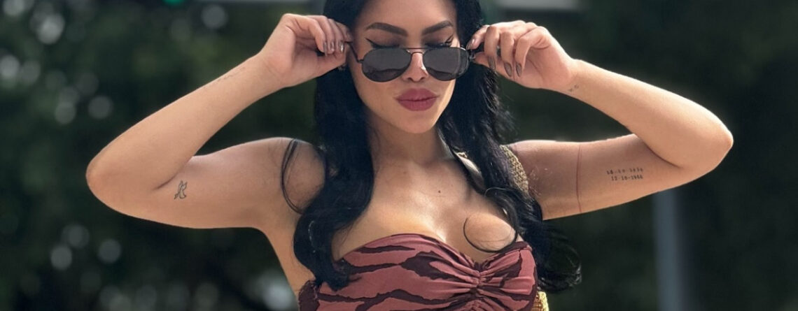 Ana del Castillo denuncia amenazas de una empresaria