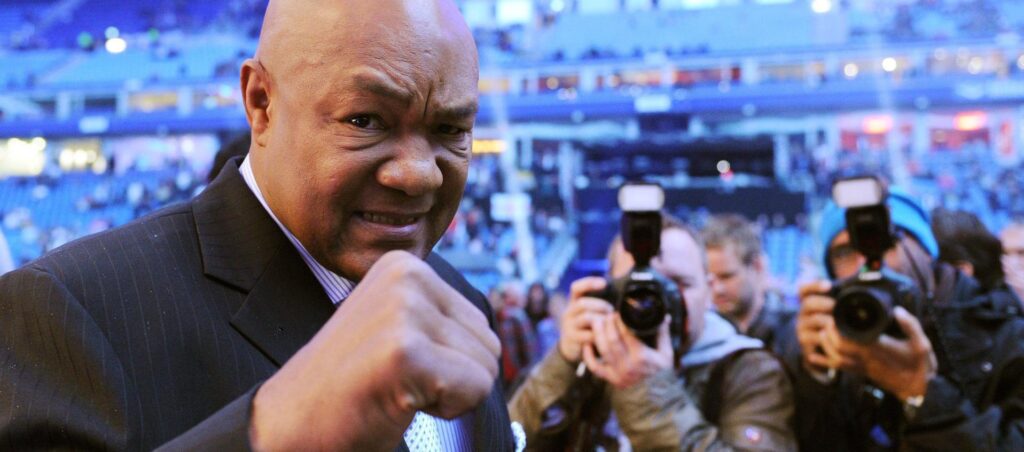 El legendario boxeador de George Foreman murió el viernes a los 76 años