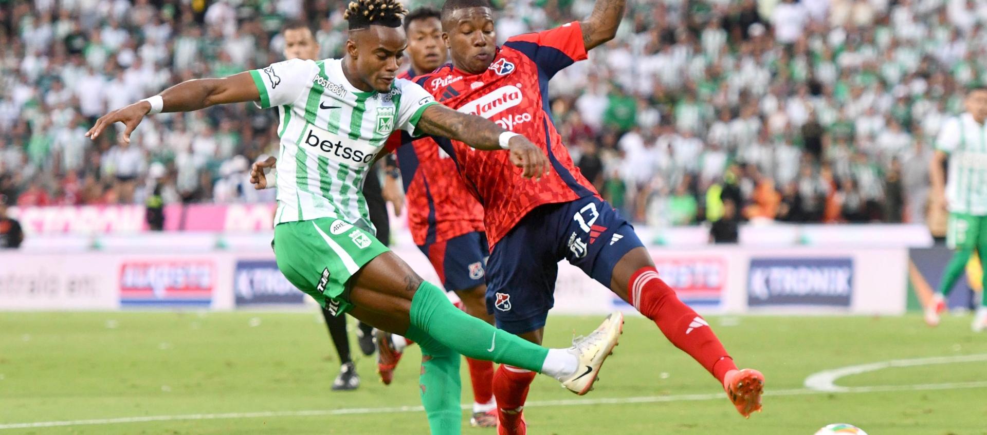 La clásica paisa terminó con un empate, expulsado, ira y un llamado al reflejo