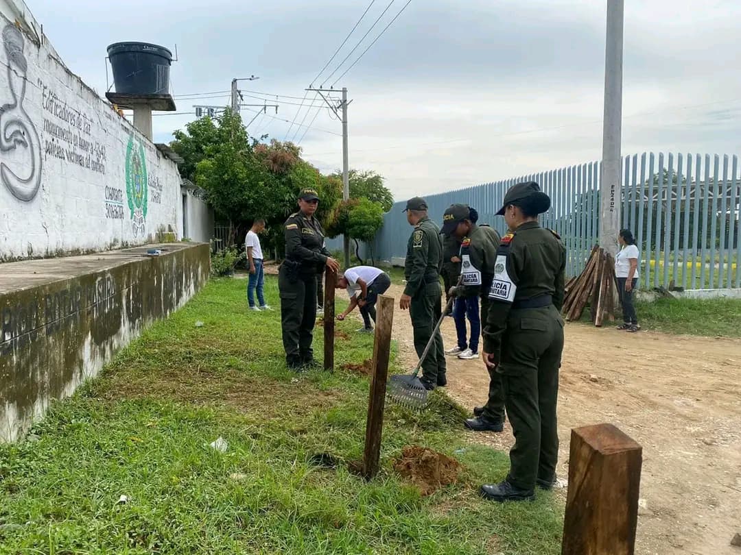 La transformación de un vecindario en Magangué por la comunidad y la Policía Nacional