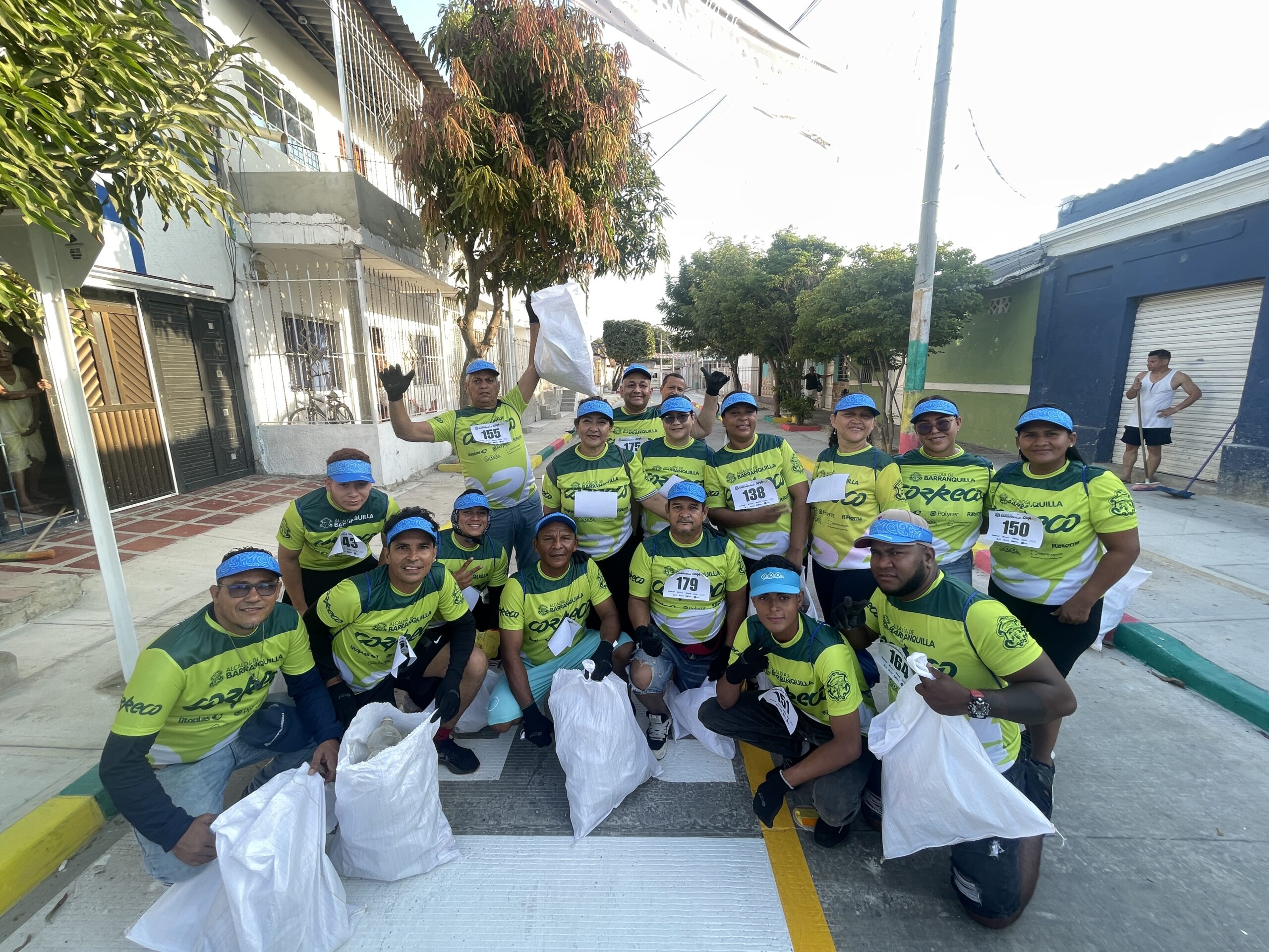 Una caminata ecológica que exaltó el papel de las mujeres en la sociedad: la oficina de Barranquilla, de alcalde, distrito especial, industrial y puerto