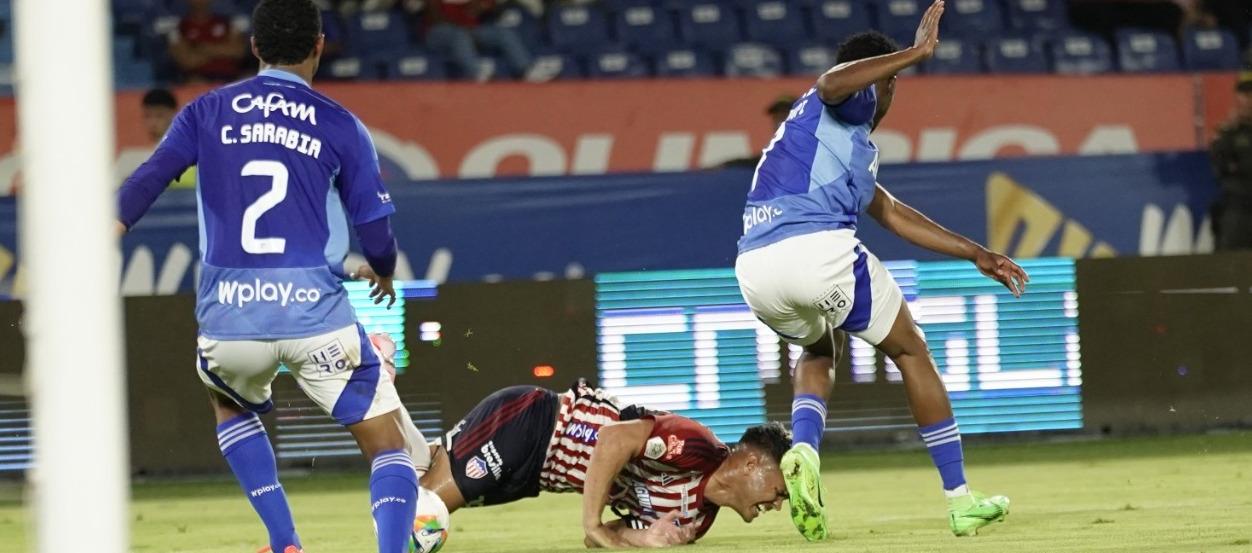 Var de las dos penalizaciones en la fiesta Junior-Millonarios revelan