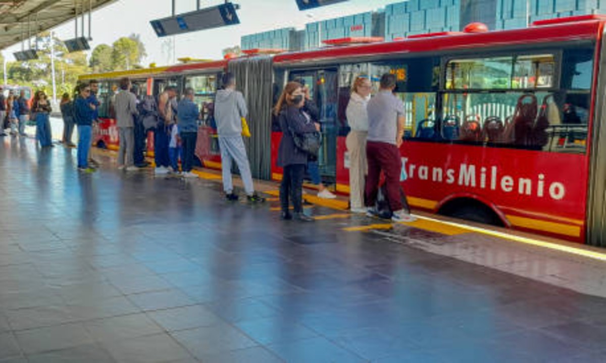 ¿Cómo activar y recibir notificaciones cuando su autobús transmilenio aún no ha llegado? • Enter.co