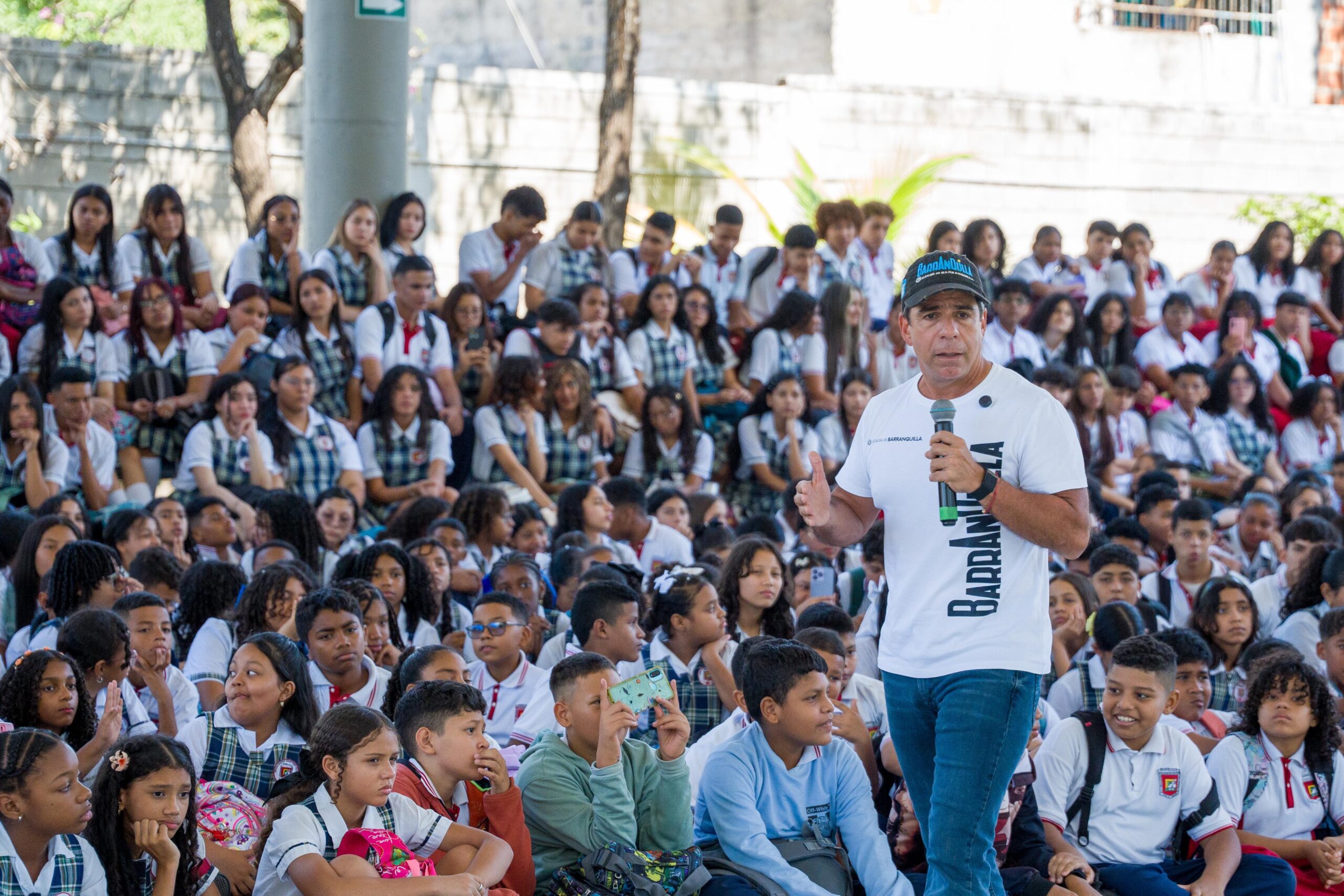 Distrito Diseños Estrategia para reforzar la seguridad en los parques y prevenir el conflicto juvenil: la oficina de Barranquilla, de alcalde, distrito especial, industrial y puerto
