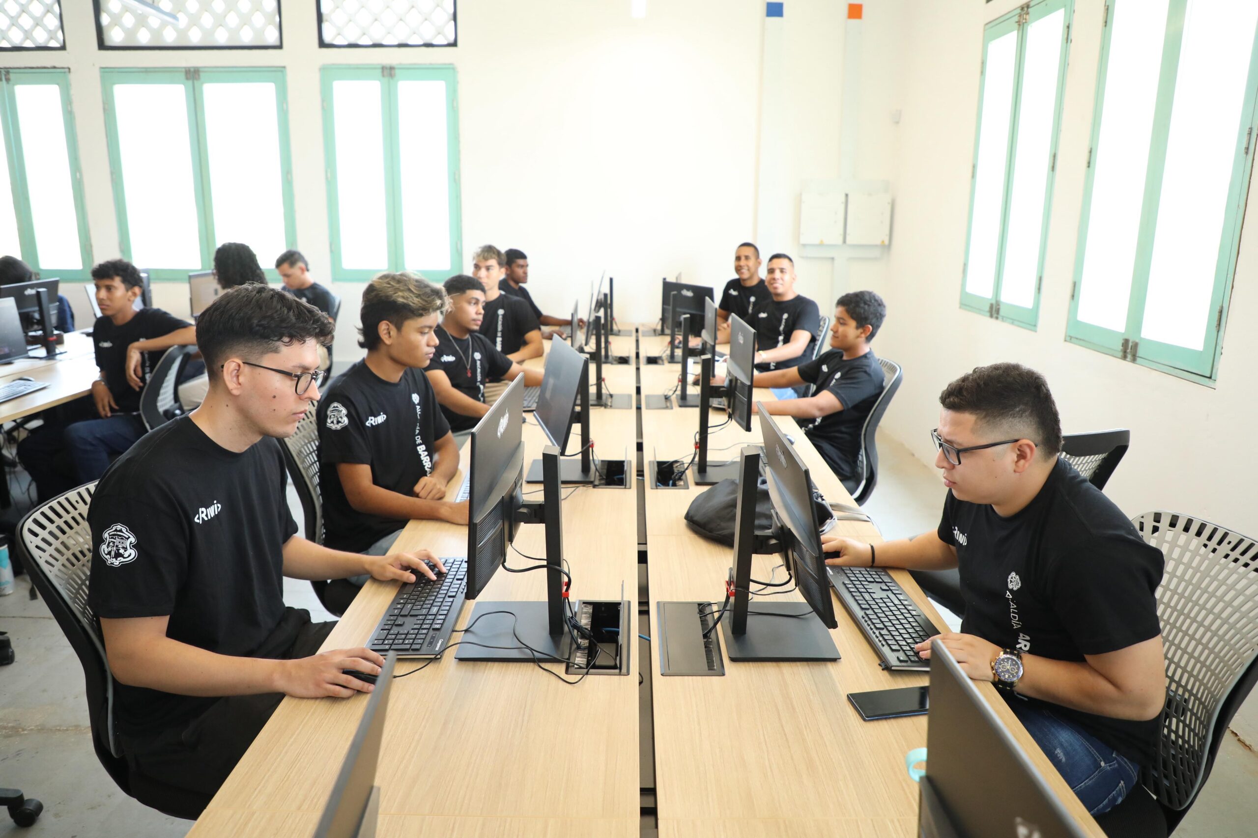 Proyectos de transformación, invitados a inscribirse en el Mercado de Iniciativas Locales del Foro OCDE 2025 – Alcaldía de Barranquilla, Distrito Especial, Industrial y Portuario