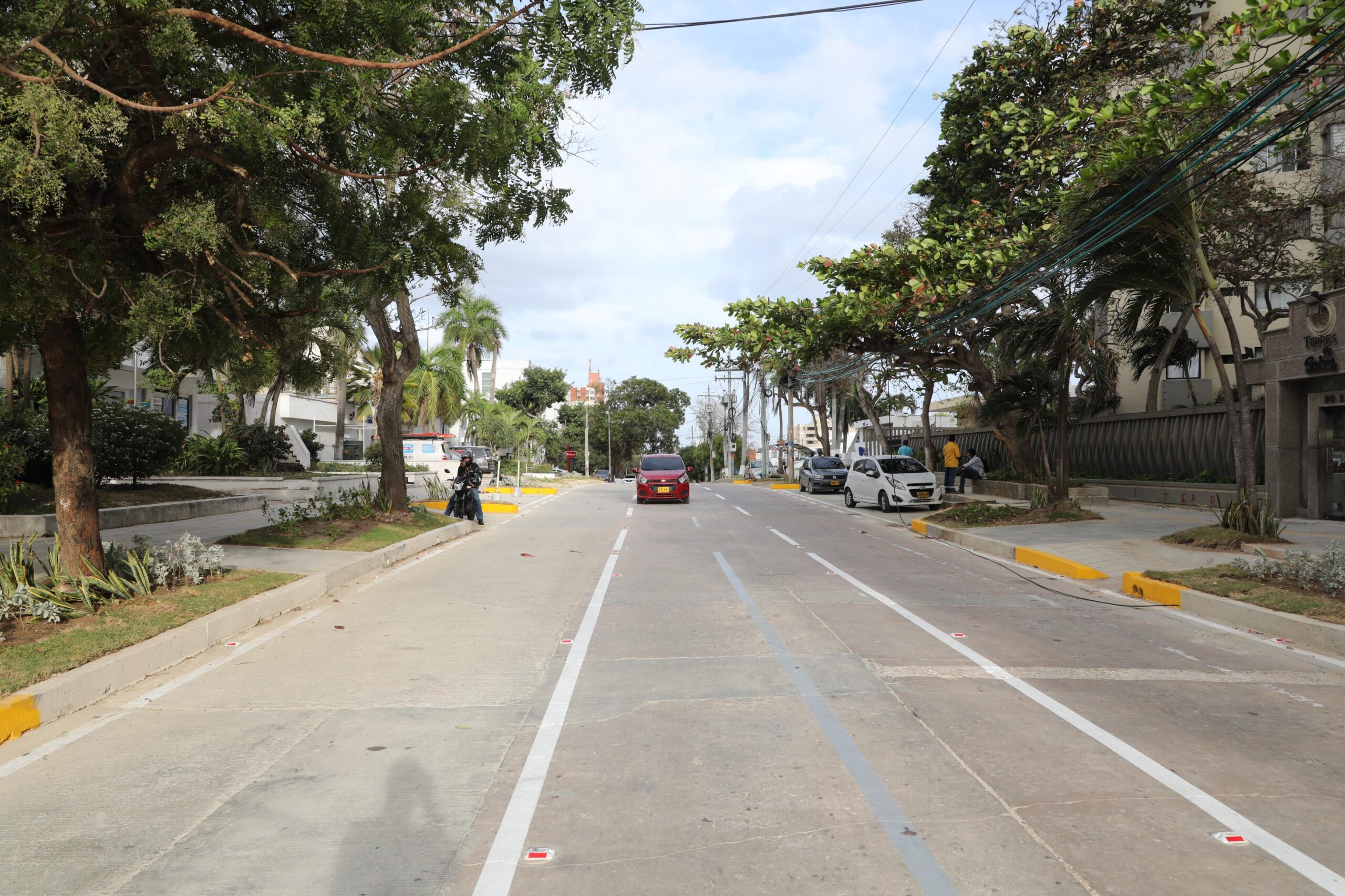 alcalde Char entrega tramo en la carrera 50 – Alcaldía de Barranquilla, Distrito Especial, Industrial y Portuario