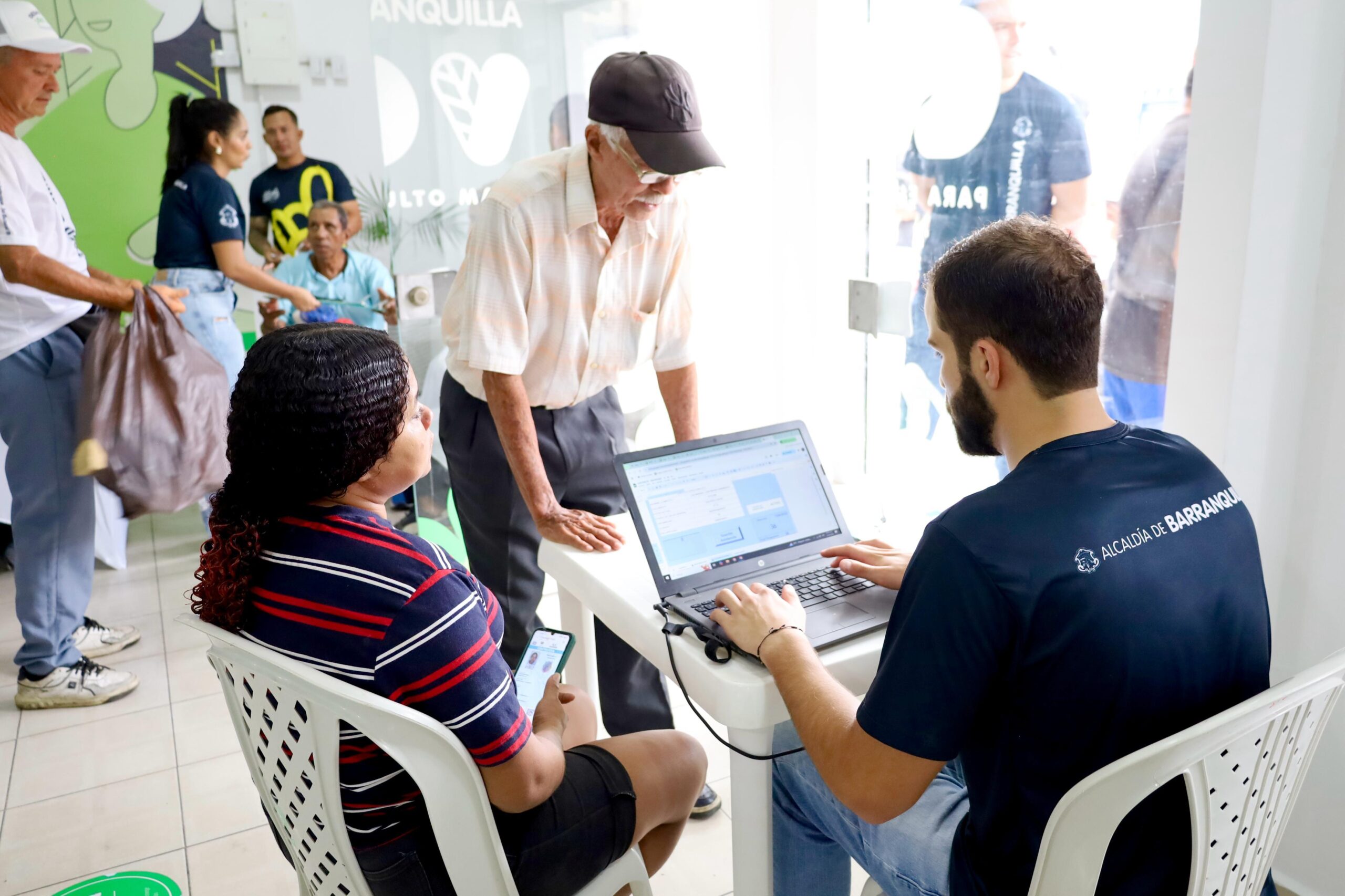 avanza entrega de ‘Desayunos pa’ ti’ en Barranquilla – Alcaldía de Barranquilla, Distrito Especial, Industrial y Portuario