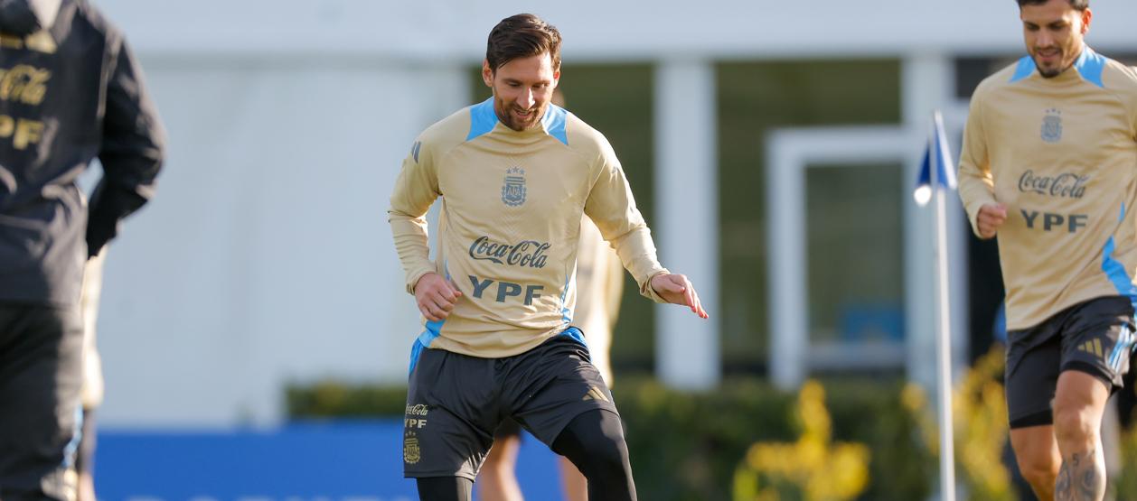 Lionel Messi apunta para ser titular con Argentina frente a Colombia