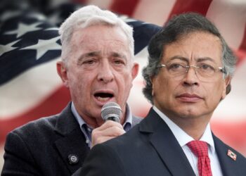 Álvaro Uribe Vélez le responde a Gustavo Petro: 'Debería trabajar en lugar de pasar haciendo chismes'