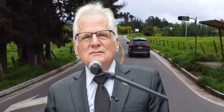 Cambiar 34 mil vías en Colombia: la propuesta de Miguel Uribe Londoño para llegar a la Presidencia de la República