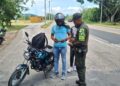 Campaña ‘Siempre Seguros’ en la vía San Jacinto-Bolívar, liderada por la seccional de Tránsito y Transporte