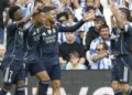Con uno menos, Real Madrid resistió y derrotó a la Real Sociedad