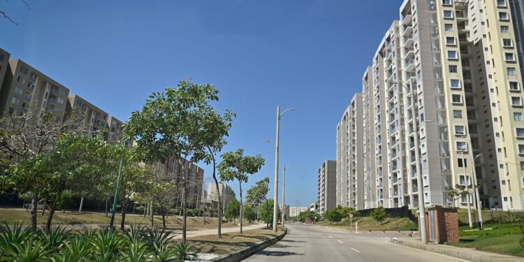 Emergencia en Alameda del Río: lo que se sabe de la madre e hija que resultaron heridas tras caída de ascensor en conjunto Zafiro