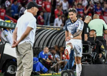 La bronca de Alfredo Arias por el penalti fallado por Guillermo Paiva