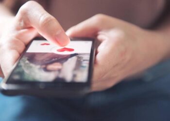 Los cuidados que debe tener en las apps de citas y no ser víctima de una estafa romántica | Tecnología