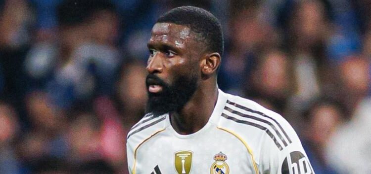 Rüdiger sufrió rotura muscular en su pierna izquierda: tres meses de baja