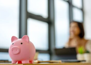 Video | Esto es lo que debes tener en cuenta a la hora de elegir un banco