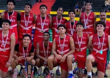 Atlántico, campeón nacional de baloncesto masculino sub–17, en Bucaramanga