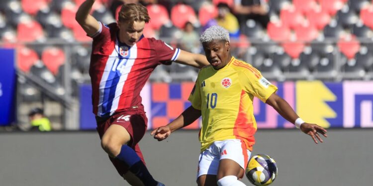 Colombia busca asegurar su cupo a los octavos de final contra Nigeria