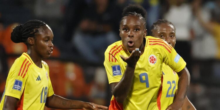 Colombia goleó a Perú en Liga de Naciones Femenina, en Medellín
