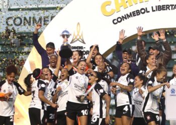 Corinthians fue más efectivo que el Cali y se quedó con el título