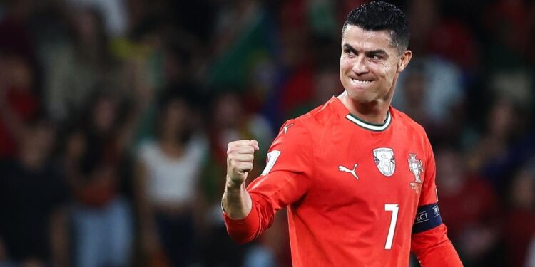 Cristiano Ronaldo lidera la lista Forbes de futbolistas mejor pagados