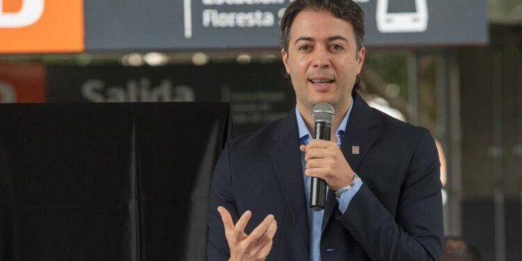 Daniel Quintero anuncia que 'se baja' de la consulta del Pacto Histórico del 26 de octubre