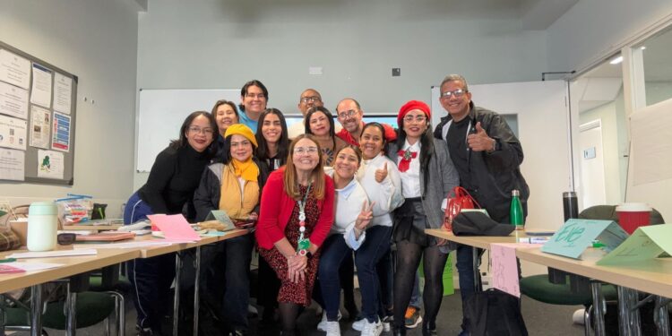 Docentes barranquilleros fortalecen su enseñanza del inglés con experiencia internacional en el Reino Unido