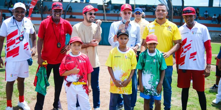 En Manatí arrancó segunda fase de las Escuelas de Formación Deportiva en béisbol