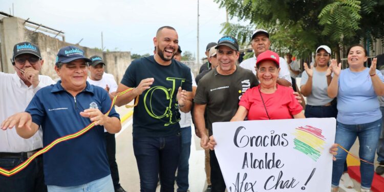 En Rebolo y Montes, alcalde Char entregó más vías pavimentadas al servicio de la comunidad