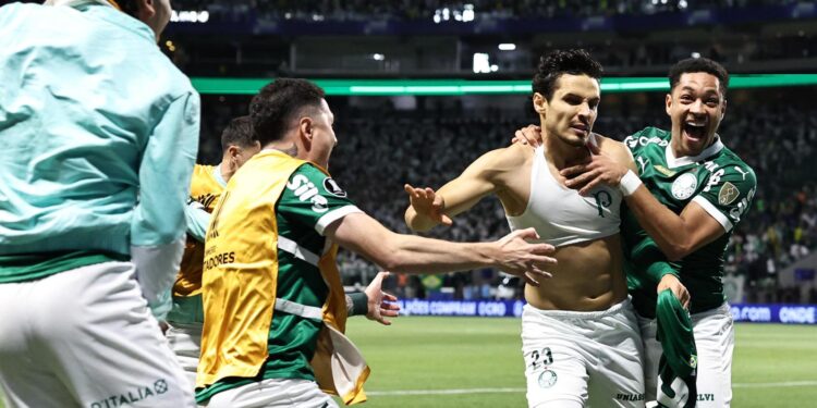 Épica remontada de Palmeiras para clasificar a la final de la Libertadores