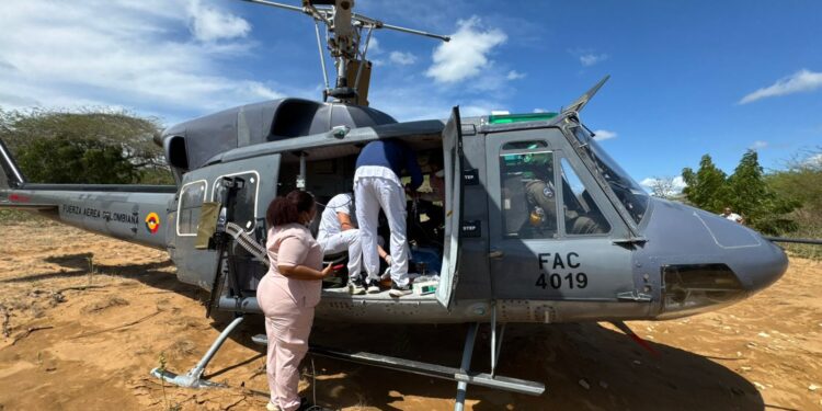 Evacuación aeromédica permitió traslado de menor con complicaciones médicas en La Guajira