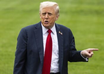 FIFA le aclara a Trump que es decisión de la entidad cambiar sedes del Mundial