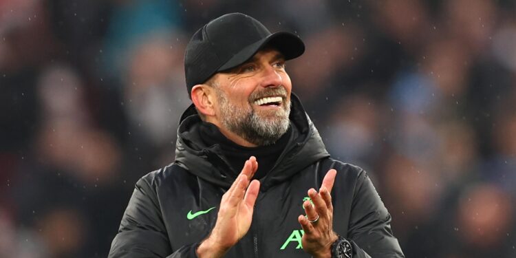 Jürgen Klopp dice que si vuelve a Inglaterra solo dirigirá al Liverpool