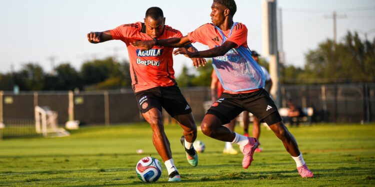 La Selección Colombia entrenó completa para el juego contra México