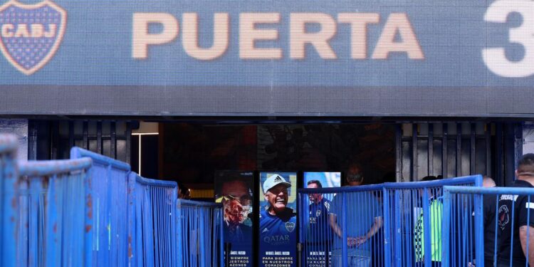 Las cenizas de Miguel Russo fueron esparcidas en la Bombonera