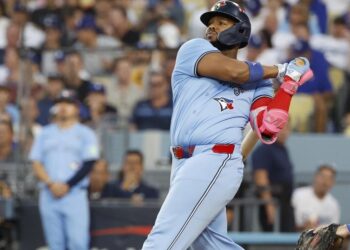 Los Azulejos silenciaron el poder de Ohtani con un gran Guerrero Jr.