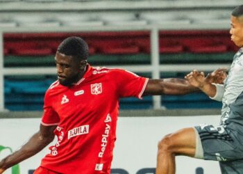 Por la vía de los penales, Junior se despidió de la Copa Colombia