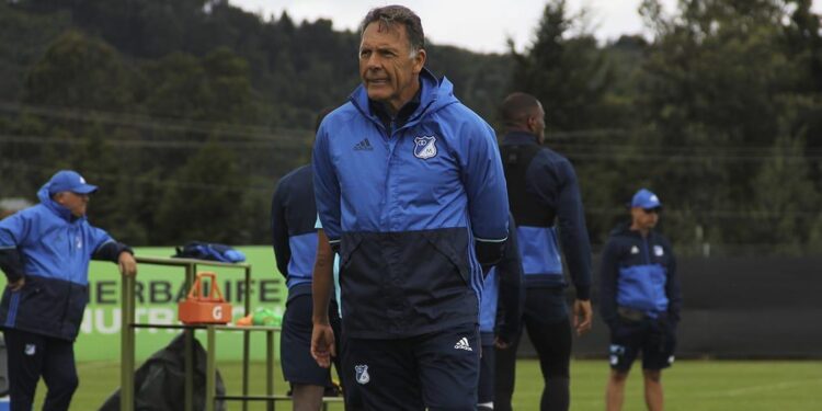 Russo, el técnico que Fuad Char tenía listo para traer a Junior en 2017