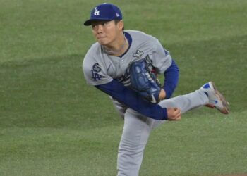 Yamamoto tiró juego completo y llevó a los Dodgers a igualar la Serie Mundial
