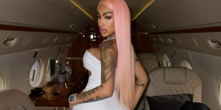 ‘Yailin La Más Viral’ sufrió aparatoso accidente de tránsito tras salir de una discoteca