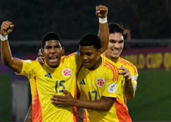 Colombia derrotó a Corea del Norte y clasificó a dieciseisavos de final