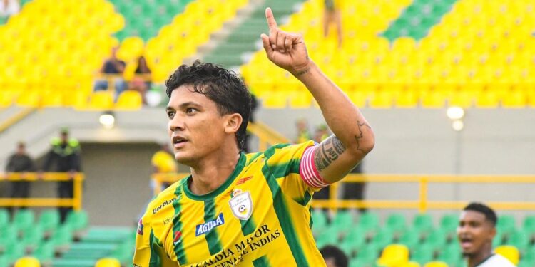 Fredy Montero marcó gol de chilena en empate del Real Cartagena