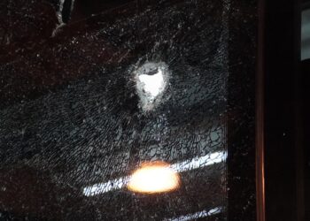 Hinchas de Nacional apedrean bus que transportaba a Junior al estadio de Itagüí