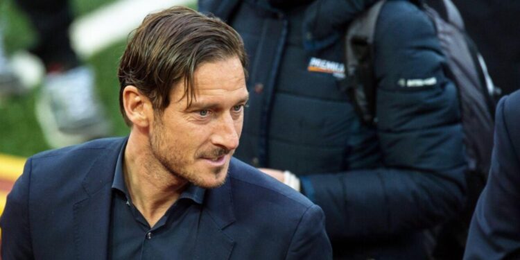 Investigan a Francesco Totti por presunto abandono de su hija: lo denunció la exmujer
