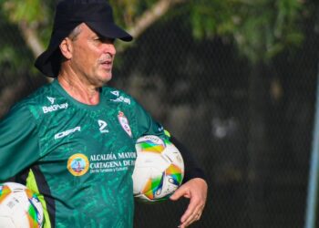 Néstor Craviotto pagó el precio por la eliminación del Real Cartagena