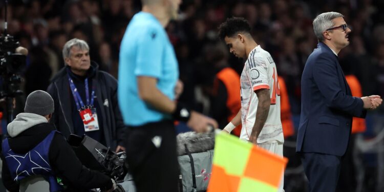 Tres partidos de suspensión a Luis Díaz por su expulsión ante el PSG